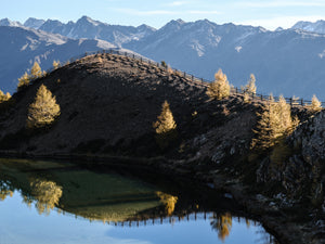 
                  
                    Bergsee, Foto auf Alu Dibond, purespective Kathrin Meister, Motivansicht
                  
                
